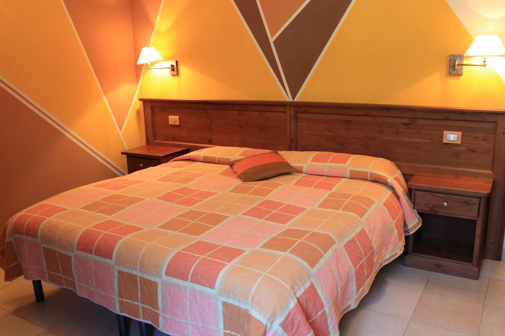 Chalet Seggiovia Pontechianale Pokoj fotografie