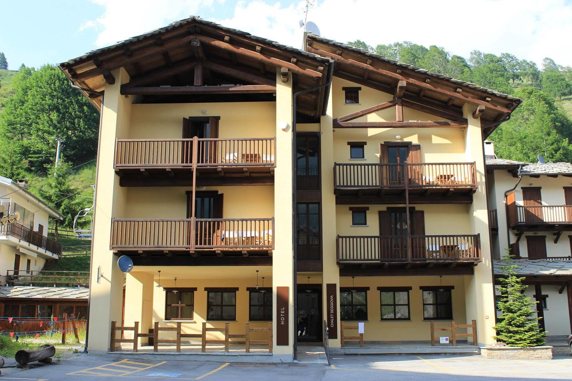 Chalet Seggiovia Pontechianale Exteriér fotografie