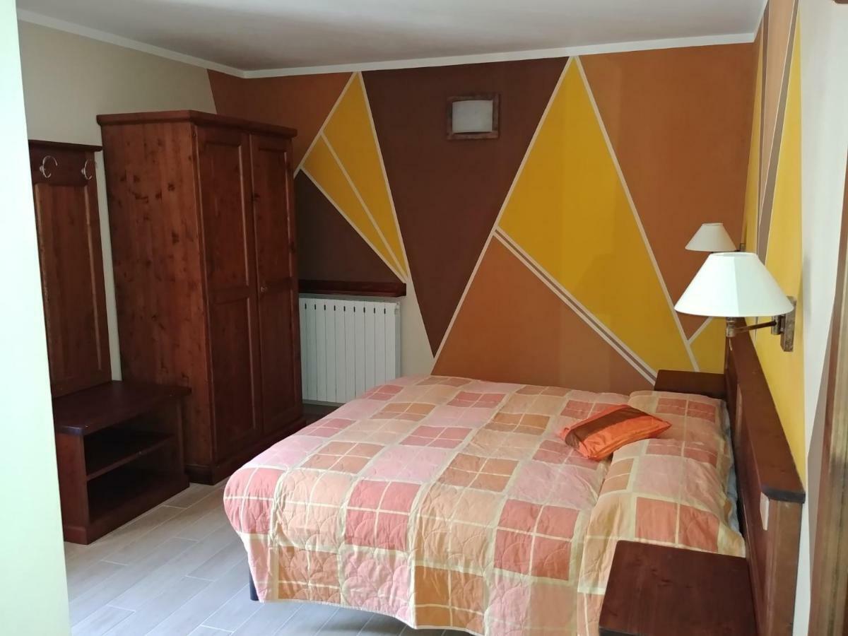 Chalet Seggiovia Pontechianale Exteriér fotografie